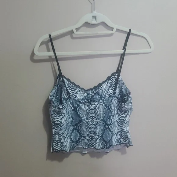 SHEIN Monochrome Snake Print Lace Camisole Size Small - Picture 3 of 3